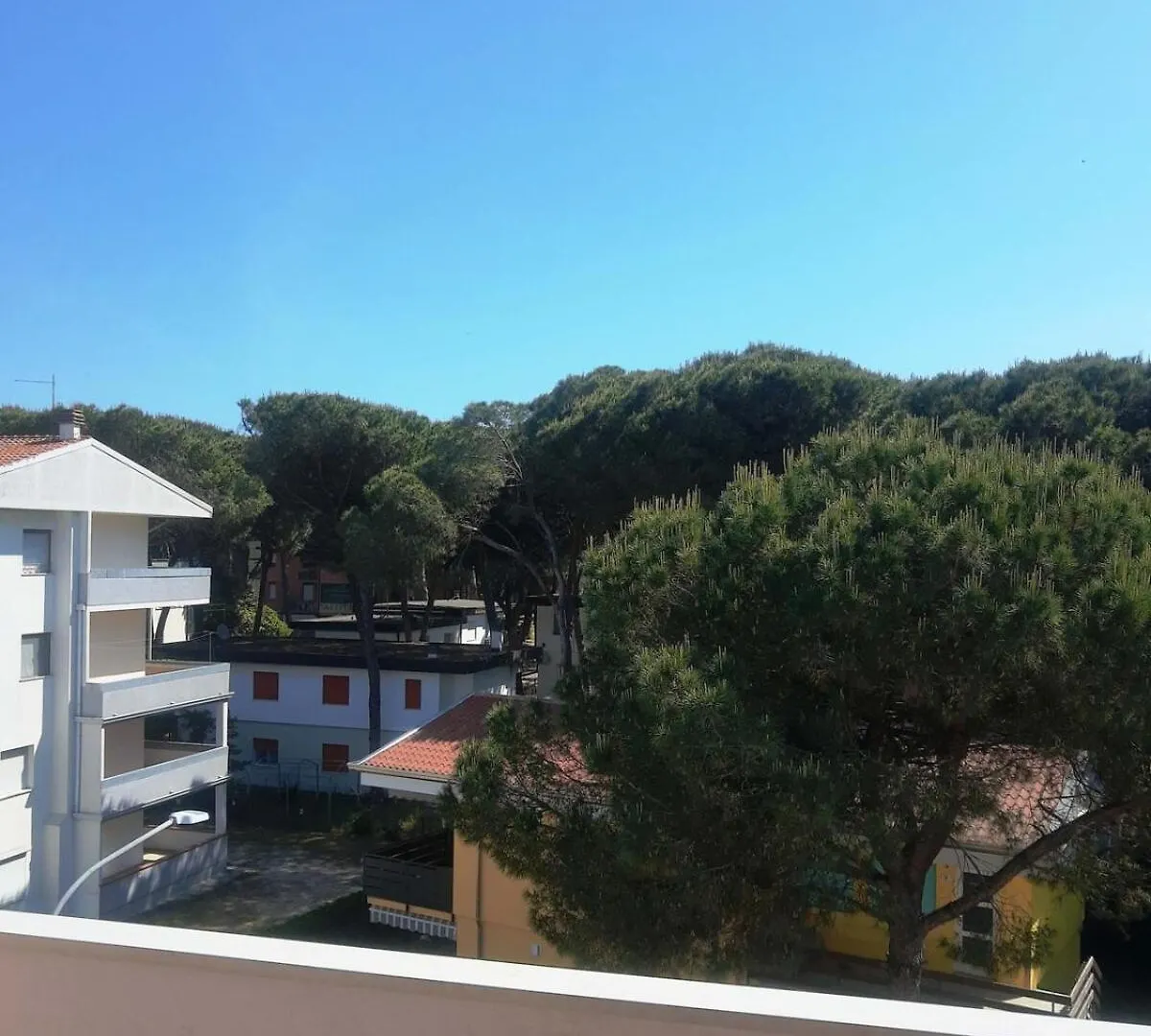 Comfy Flat With Terrace By The Pool Apartment Rosolina Mare Italy