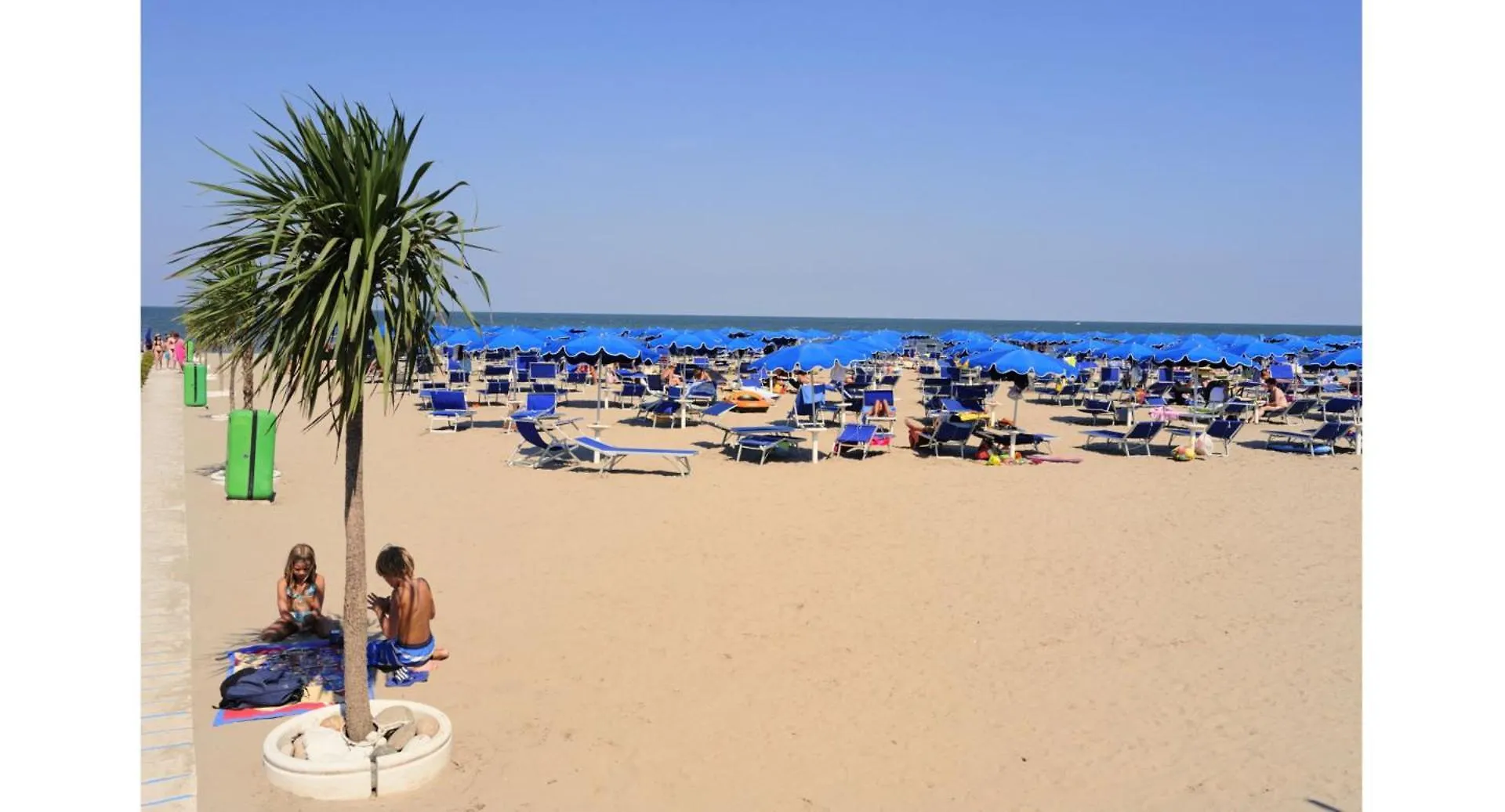Comfy Flat With Terrace By The Pool Daire Rosolina Mare