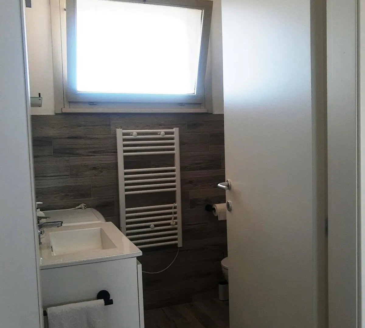 Comfy Flat With Terrace By The Pool Daire Rosolina Mare 0*,
