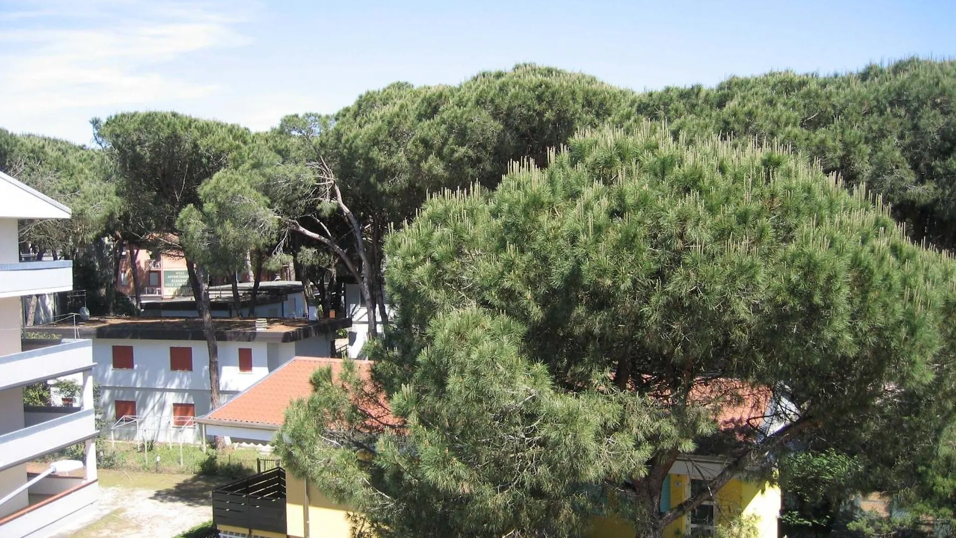 Comfy Flat With Terrace By The Pool Apartment Rosolina Mare